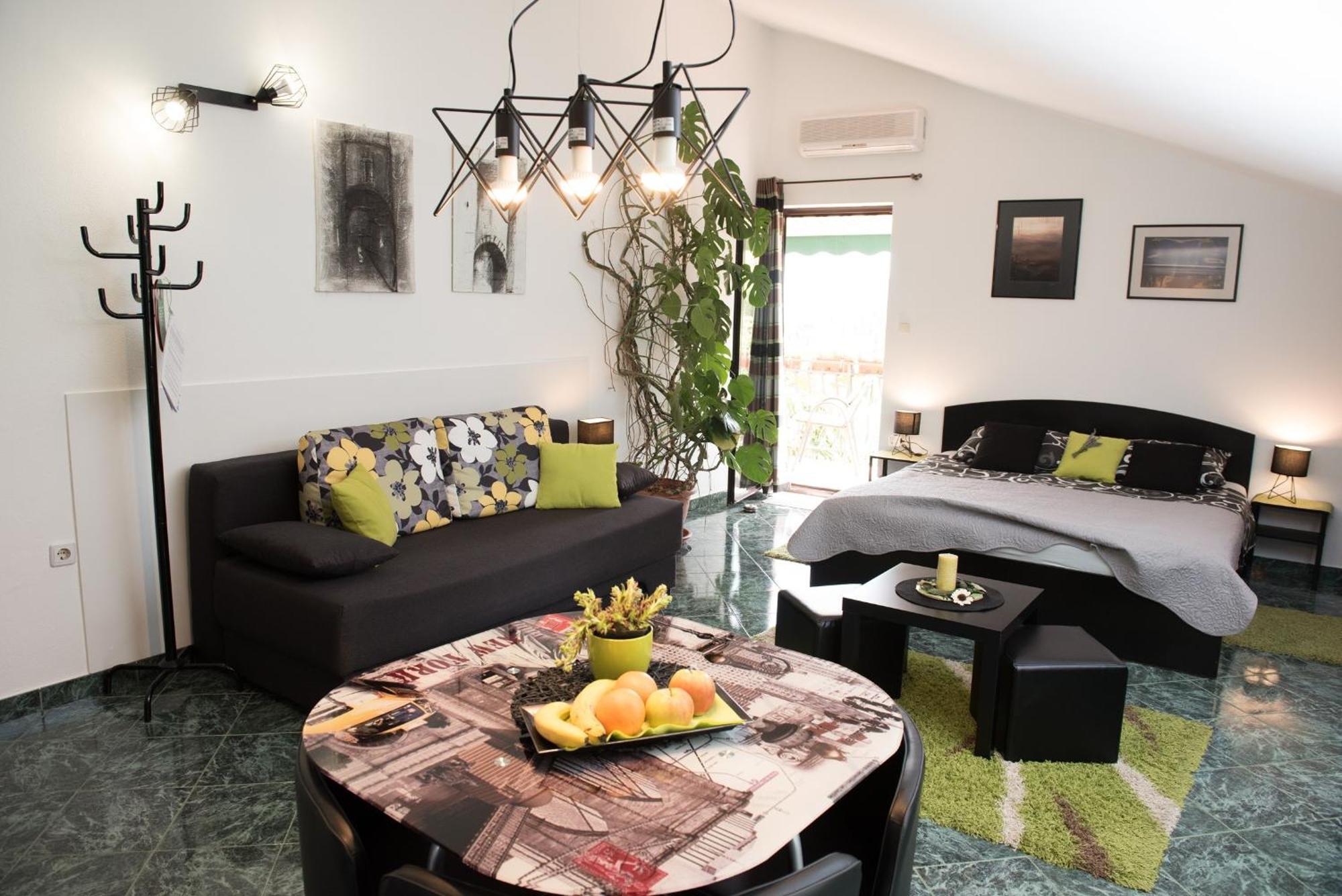 Apartments Villa Zara Lovran Kamer foto