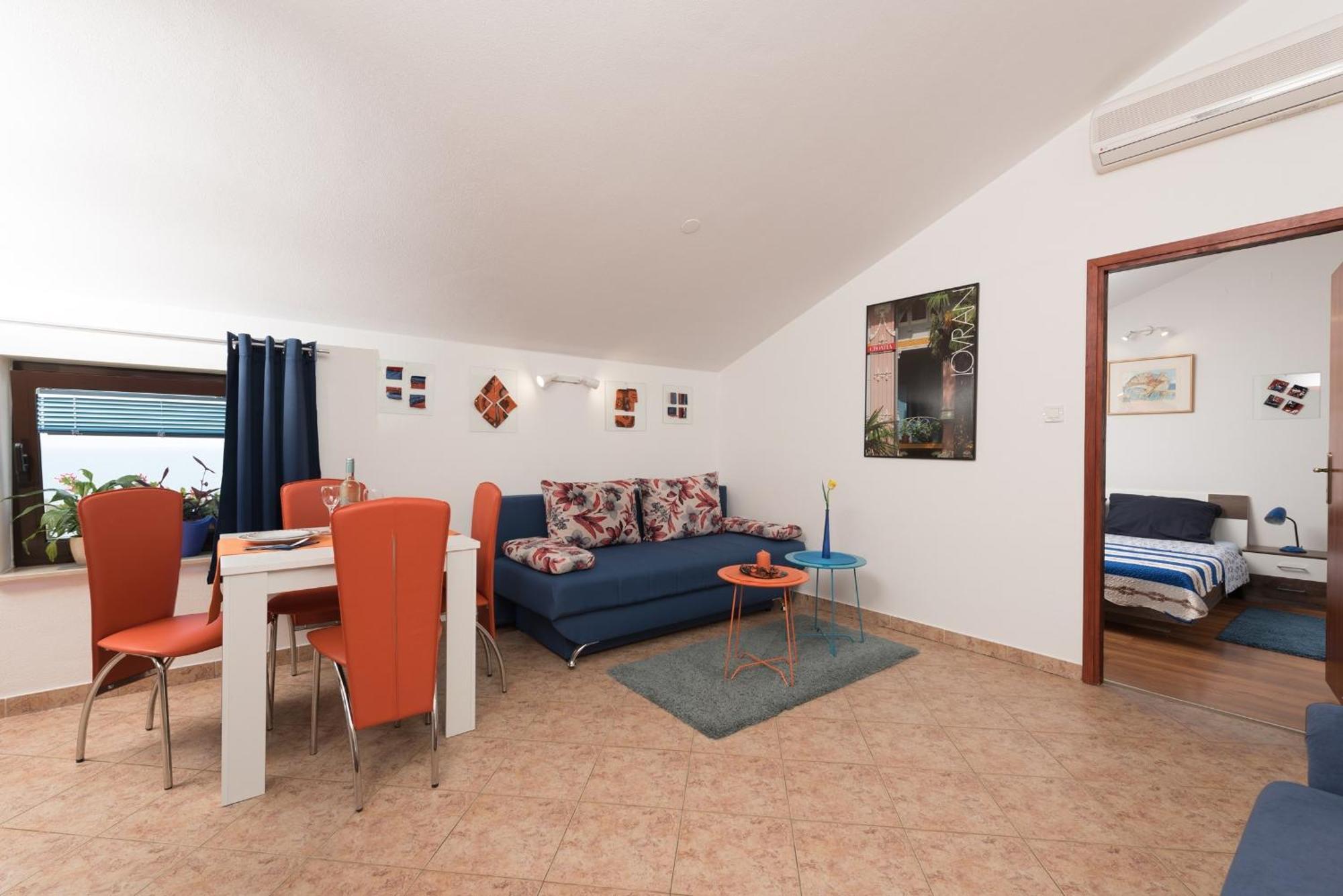Apartments Villa Zara Lovran Buitenkant foto